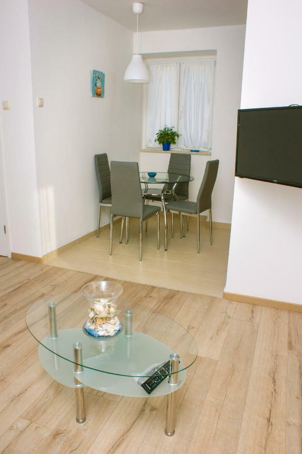 Apartments Martina Banjole Exterior photo